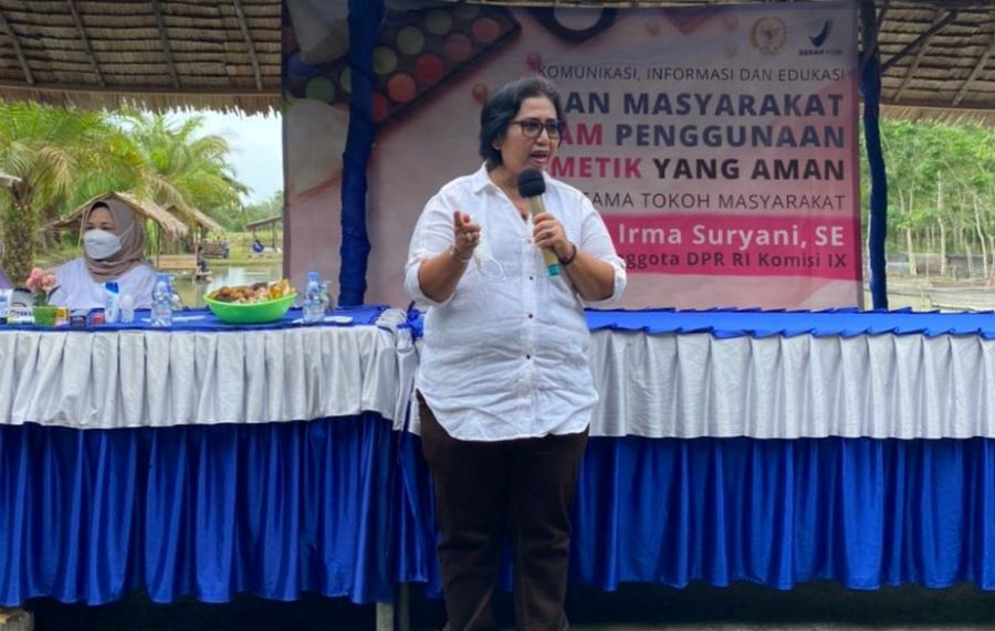 Irma Ingin Masyarakat Konsumsi Obat Aman